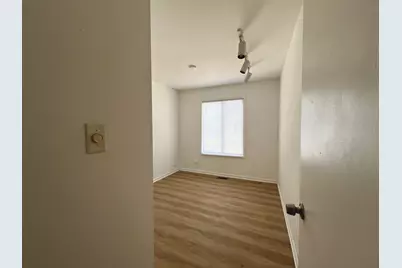 341 Jefferson Court, Vernon Hills, IL 60061 - Photo 15