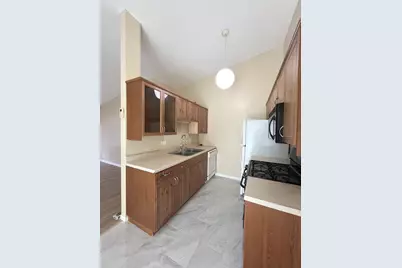 341 Jefferson Court, Vernon Hills, IL 60061 - Photo 7