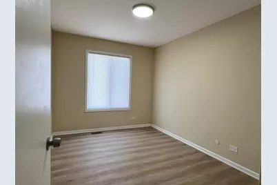 341 Jefferson Court, Vernon Hills, IL 60061 - Photo 13