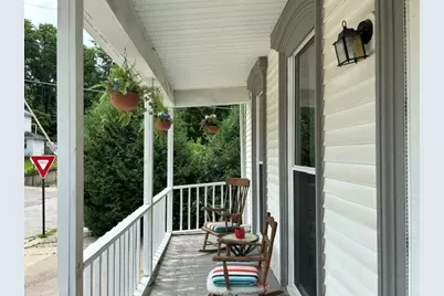 302 N Carroll Street, Mount Carroll, IL 61053 - Photo 3
