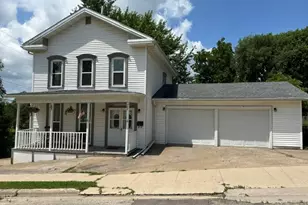 302 N Carroll St, Mount Carroll, IL 61053 - Photo 1