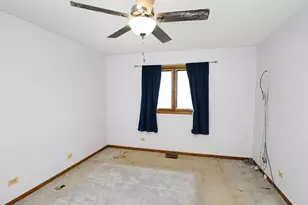 4N275 Avard Rd, West Chicago, IL 60185 - Photo 15