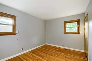 5839 Edward Dr, Oak Forest, IL 60452 - Photo 17