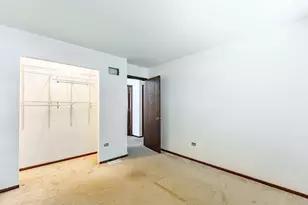 12836 S Apple Ln, Alsip, IL 60803 - Photo 9