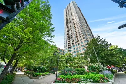 400 N Lasalle Drive #4401, Chicago, IL 60654 - Photo 1