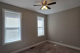 1847 W Garfield Blvd, Chicago, IL 60636 - Photo 11