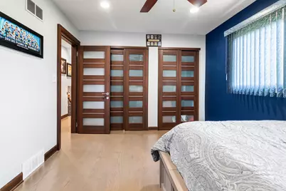 2196 Spruce Avenue, Des Plaines, IL 60018 - Photo 15