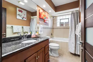 2196 Spruce Ave, Des Plaines, IL 60018 - Photo 13