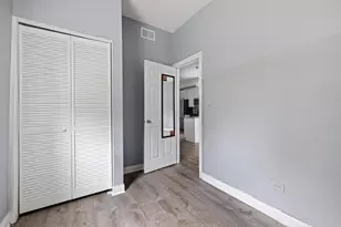 1615 S Komensky Ave, Chicago, IL 60623 - Photo 23
