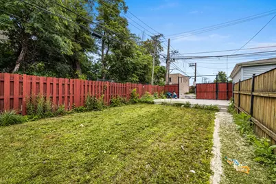 1615 S Komensky Avenue, Chicago, IL 60623 - Photo 37