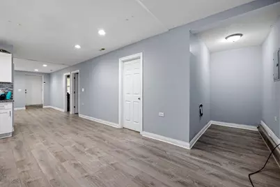 1615 S Komensky Avenue, Chicago, IL 60623 - Photo 15