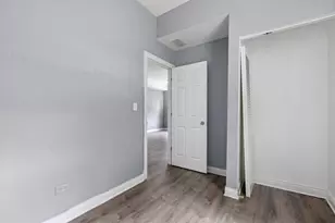 1615 S Komensky Ave, Chicago, IL 60623 - Photo 25