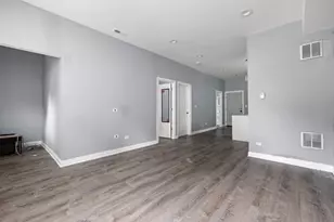 1615 S Komensky Ave, Chicago, IL 60623 - Photo 19