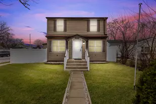 9658 Austin Ave, Oak Lawn, IL 60453 - Photo 1