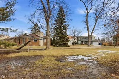 6310 N La Crosse Avenue, Chicago, IL 60646 - Photo 3