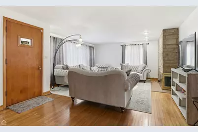 6310 N La Crosse Avenue, Chicago, IL 60646 - Photo 9