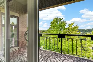 2510 W Irving Park Rd, Chicago, IL 60618 - Photo 23
