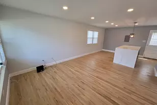 16765 Highview Ave, Orland Hills, IL 60487 - Photo 3