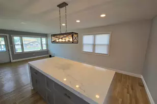 16765 Highview Ave, Orland Hills, IL 60487 - Photo 7