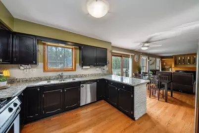 959 Hill Crest Drive, Carol Stream, IL 60188 - Photo 5