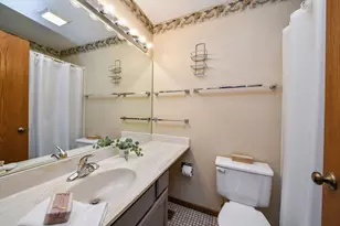 959 Hill Crest Dr, Carol Stream, IL 60188 - Photo 19