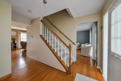 959 Hill Crest Drive, Carol Stream, IL 60188 - Photo 15