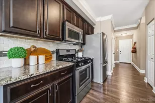 2822 Church Rd, Aurora, IL 60502 - Photo 11