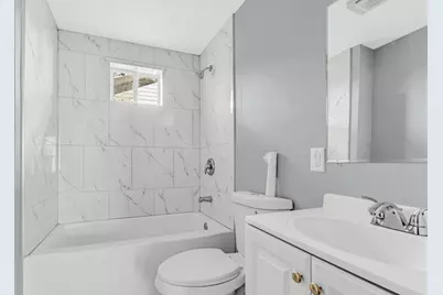 556 Forsythe Avenue, Calumet City, IL 60409 - Photo 11