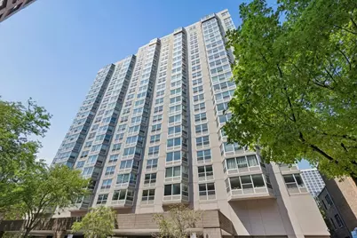 720 W Gordon Terrace #18N, Chicago, IL 60613 - Photo 1