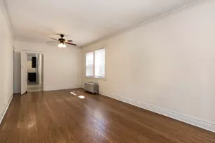 2837 N Central Park Ave, Chicago, IL 60618 - Photo 3