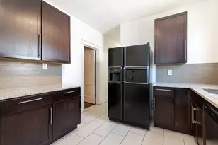 2837 N Central Park Ave, Chicago, IL 60618 - Photo 5