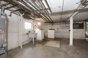 2837 N Central Park Ave, Chicago, IL 60618 - Photo 29