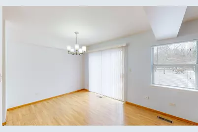 468 Minnesota Circle, Carol Stream, IL 60188 - Photo 11