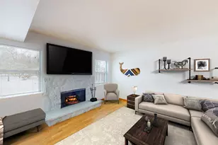 468 Minnesota Cir, Carol Stream, IL 60188 - Photo 7