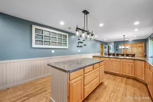 2116 N Pebble Dr, McHenry, IL 60051 - Photo 9