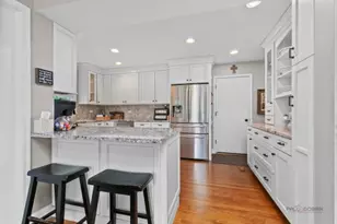 1305 Dancer Ct, Libertyville, IL 60048 - Photo 17