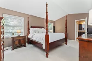 1305 Dancer Ct, Libertyville, IL 60048 - Photo 25