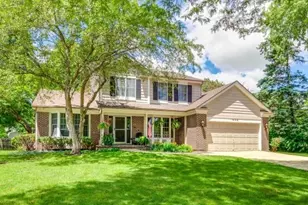 1305 Dancer Ct, Libertyville, IL 60048 - Photo 1