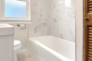 525 N Taylor Ave, Oak Park, IL 60302 - Photo 9