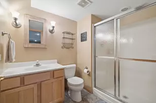 5401 Challen Pl, Downers Grove, IL 60515 - Photo 35