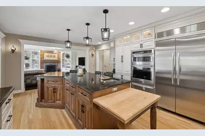 5401 Challen Place, Downers Grove, IL 60515 - Photo 9