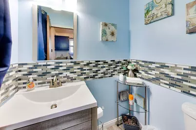 18026 State Line Avenue, Lansing, IL 60438 - Photo 17