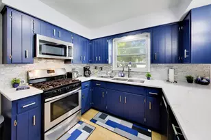 18026 State Line Ave, Lansing, IL 60438 - Photo 11