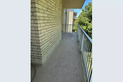 110 W Butterfield Road #402S, Elmhurst, IL 60126 - Photo 11