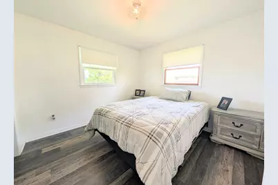 503 N 1st Street, Alpha, IL 61413 - Photo 21
