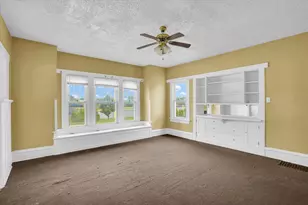 1305 W Macon St, Decatur, IL 62522 - Photo 9