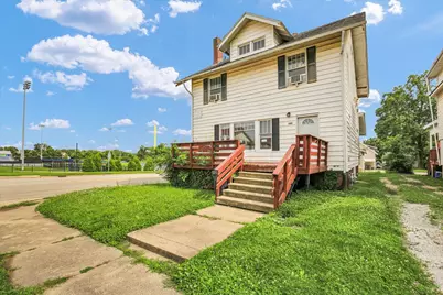 1305 W Macon Street, Decatur, IL 62522 - Photo 1