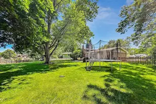 318 W Hackberry Dr, Arlington Heights, IL 60004 - Photo 15