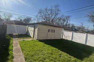 12504 S Lowe Ave, Chicago, IL 60628 - Photo 11