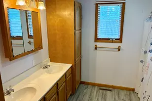 221 N George St, Clifton, IL 61727 - Photo 25